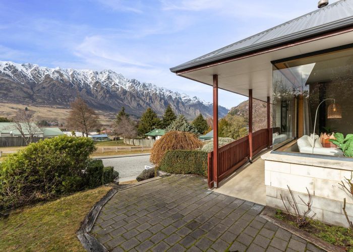  at 8 Remarkables Crescent, Frankton, Queenstown