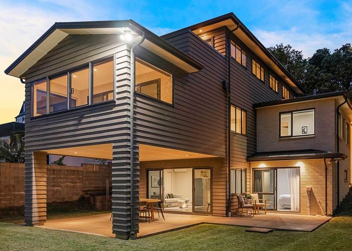  at 89 Sarsfield Street, Herne Bay, Auckland