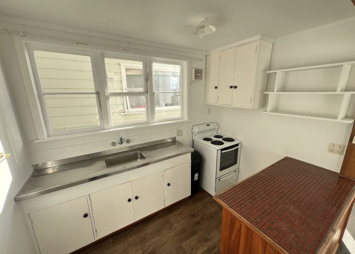  at 3 Maarama Cres (Lower Flat), Aro Valley, Wellington, Wellington