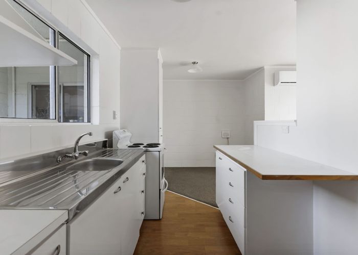  at 1/44 Sarsfield Street, Herne Bay, Auckland City, Auckland
