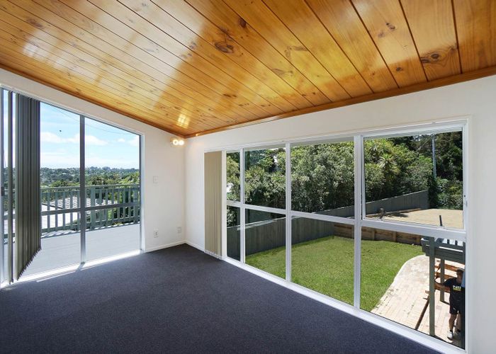  at 354A Glenfield Road, Glenfield, North Shore City, Auckland