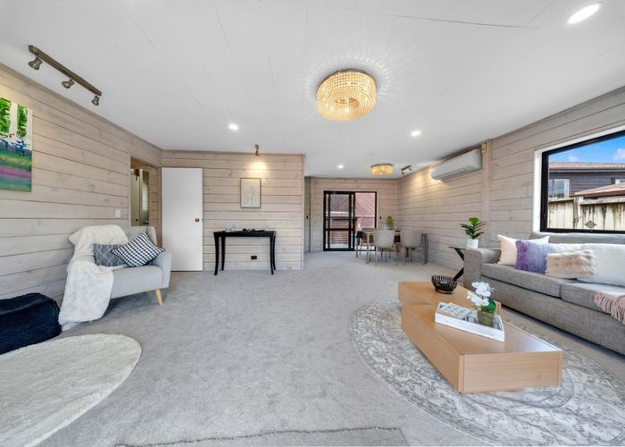  at 56 & 56A Glennandrew Drive, Half Moon Bay, Manukau City, Auckland