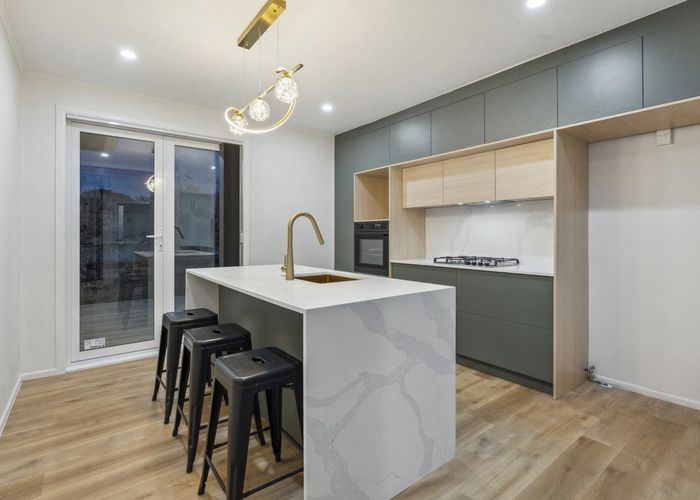  at 27 Cornwall Road, Papatoetoe, Auckland