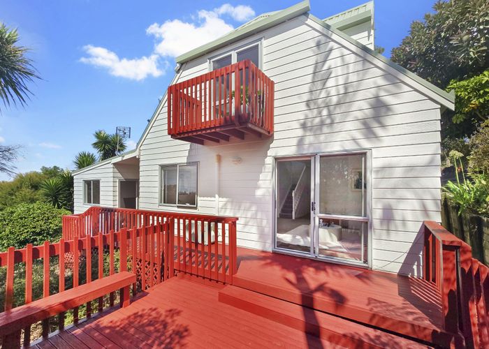 at 5/102 Manuka Road, Bayview, North Shore City, Auckland