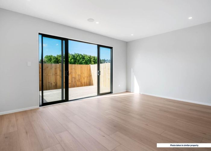  at 27 Puhikawa Street, Massey, Waitakere City, Auckland