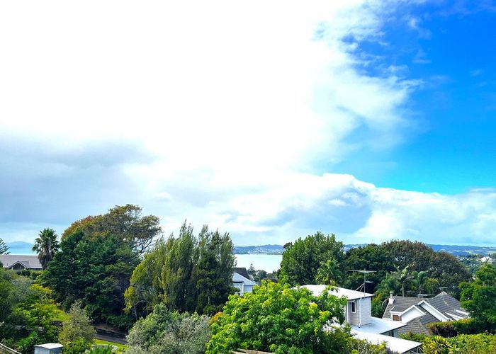  at 1/57 Mellons Bay Road, Mellons Bay, Manukau City, Auckland