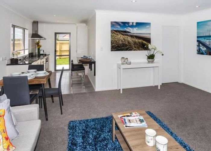 at 1/46 Park Estate Rd, Rosehill, Papakura, Auckland