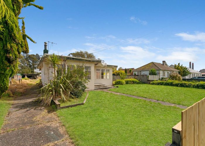  at 107 Harris Street, Huntly