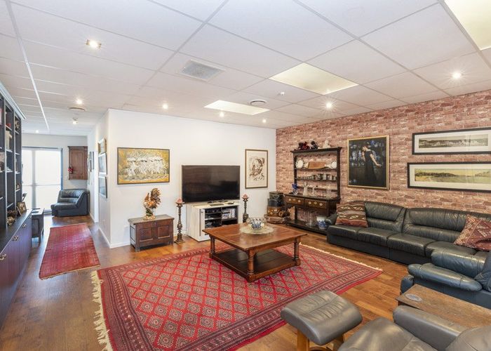  at 1/8 Homersham Place, Burnside, Christchurch City, Canterbury