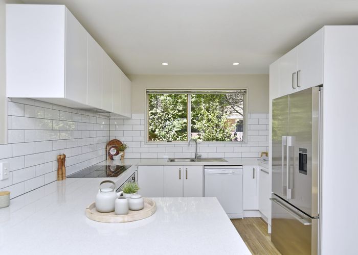  at 90 Claridges Road, Casebrook, Christchurch
