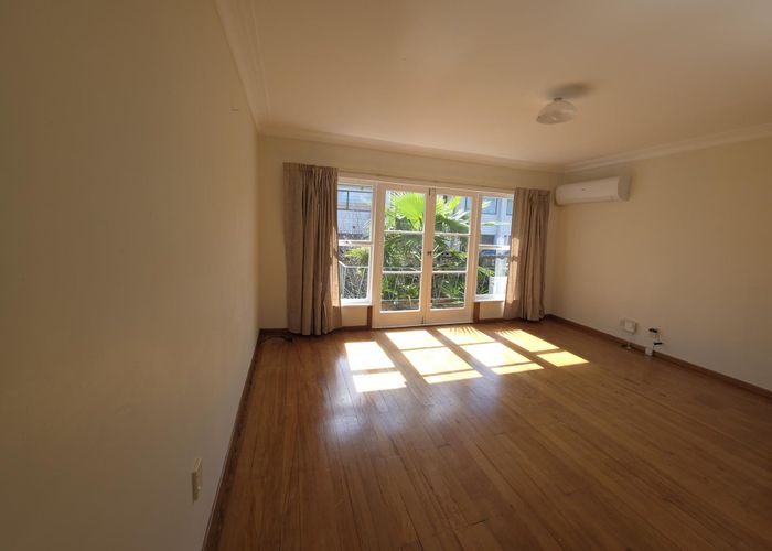  at 2/7 Corin Ave, Manurewa, Manukau City, Auckland