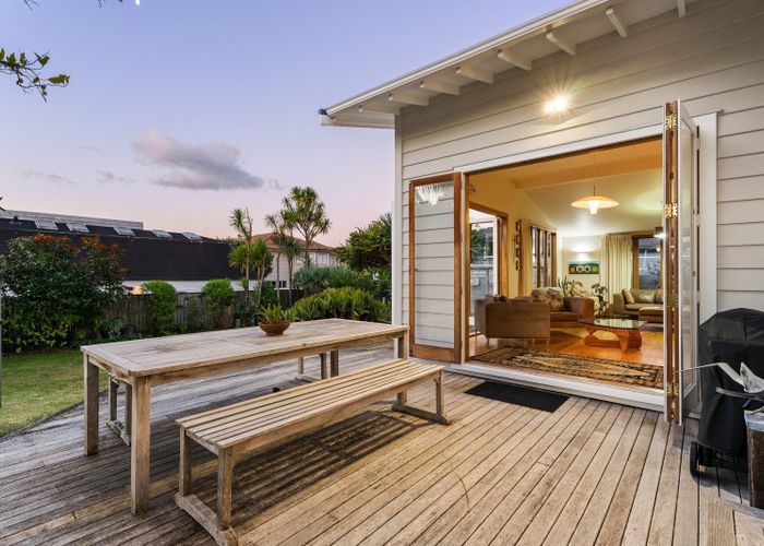  at 7 Domett Avenue, Epsom, Auckland City, Auckland