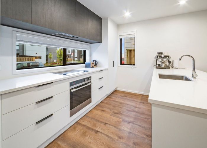  at 76 Jacks Landing Drive, Hamilton Lake, Hamilton, Waikato