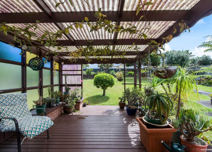  at 10 Dickey Street, New Windsor, Auckland