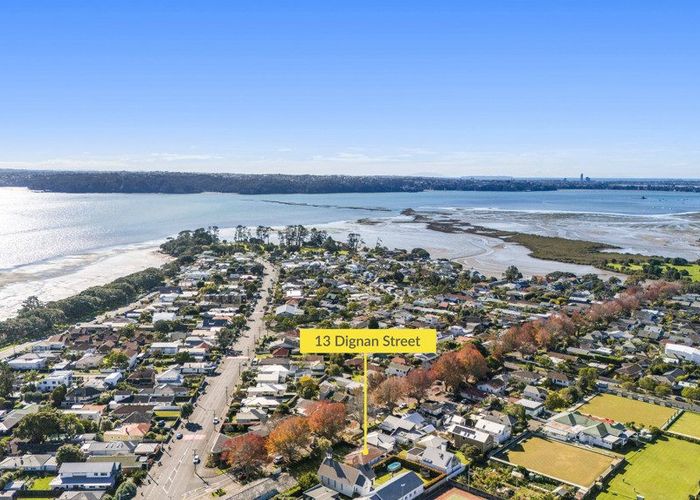 at 13 Dignan Street, Point Chevalier, Auckland
