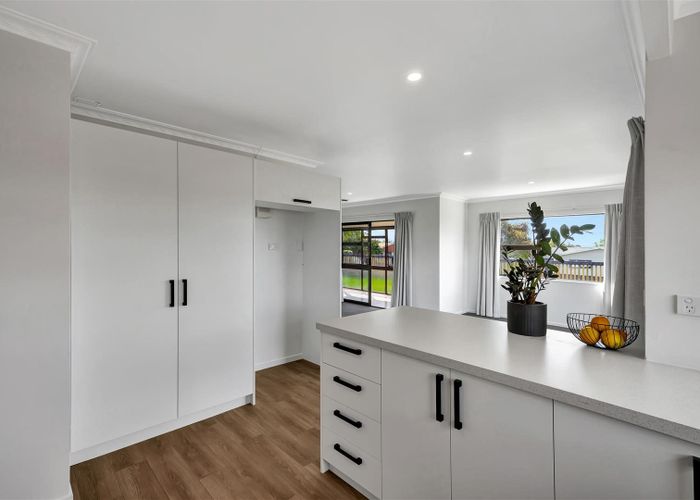  at 9 Velma Crescent, Nawton, Hamilton