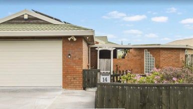  at 14 Tonson Place, Weymouth, Auckland