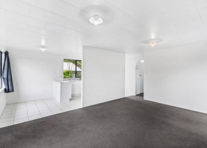  at 4/17 Glen Road, Ranui, Waitakere City, Auckland