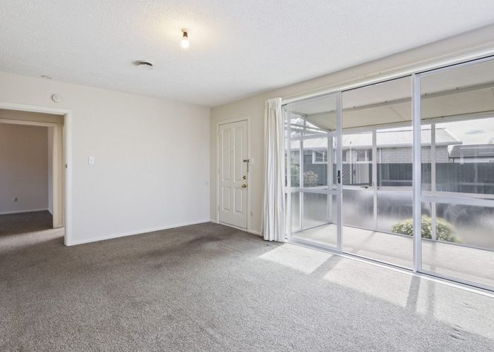  at 2/14 Claymore Street, Woolston, Christchurch City, Canterbury