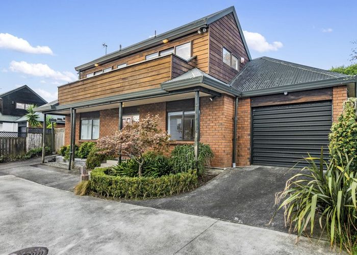  at 8c Kawerau Avenue, Devonport, North Shore City, Auckland