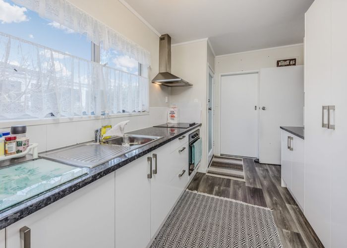  at 20 Fellbrook Street, Manurewa, Manukau City, Auckland