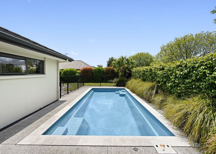  at 4 Parkwood Place, Huntington, Hamilton, Waikato