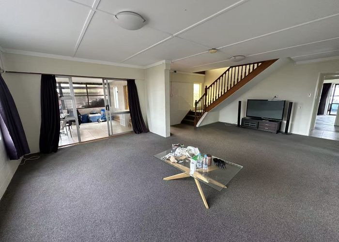  at 10 Bendale Pl, Papatoetoe, Manukau City, Auckland