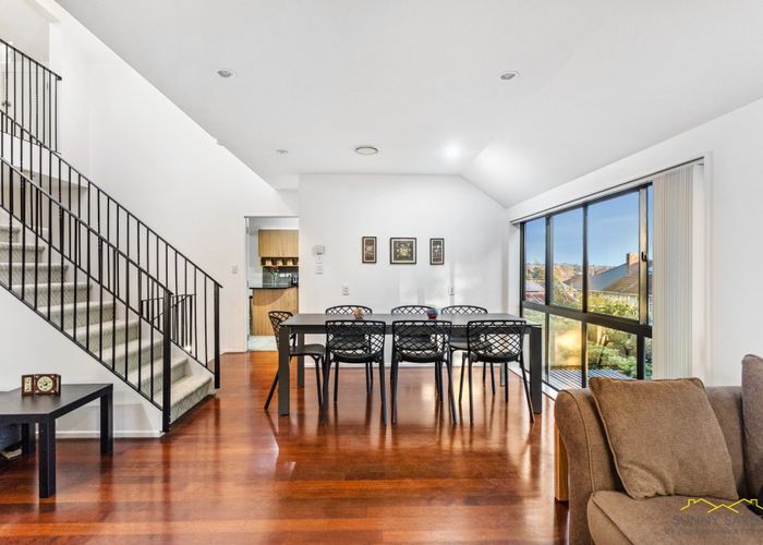  at 1/325 Mount Albert Road, Mount Roskill, Auckland City, Auckland