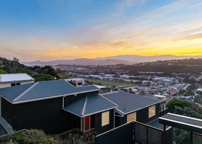  at 81 Nevay Road, Miramar, Wellington, Wellington