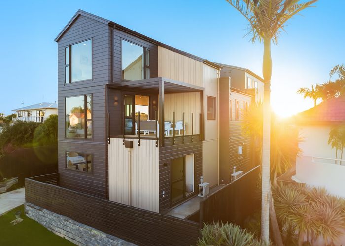  at 73 Wiseley Road, West Harbour, Waitakere City, Auckland