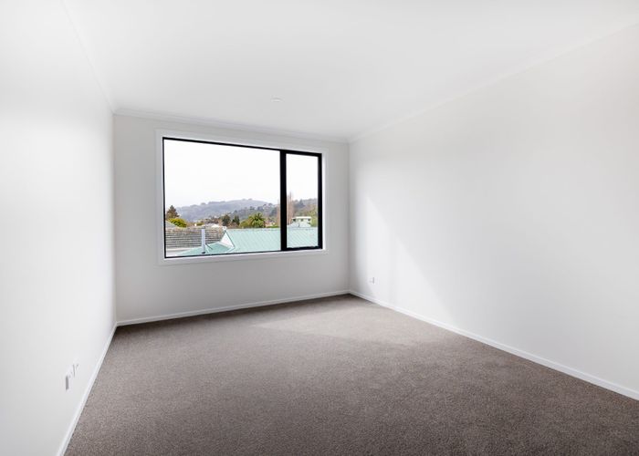  at 215 Stokes Valley Road, Stokes Valley, Lower Hutt, Wellington