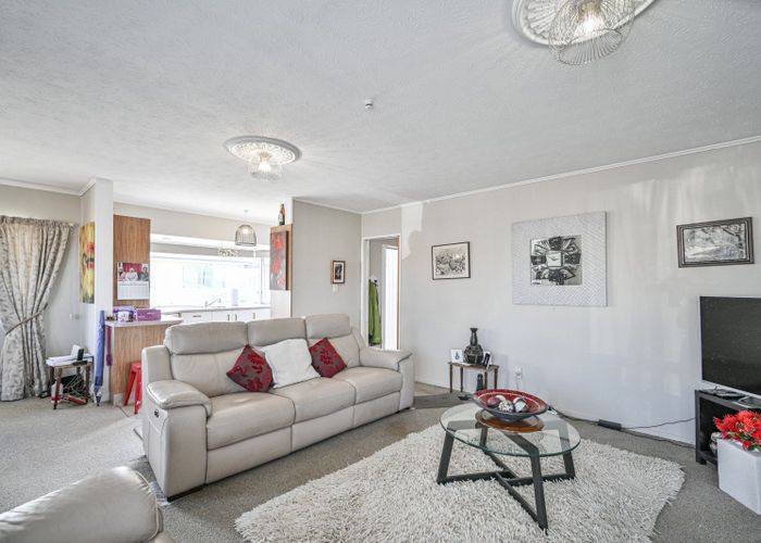  at 1110A Karamu Road North, Mayfair, Hastings
