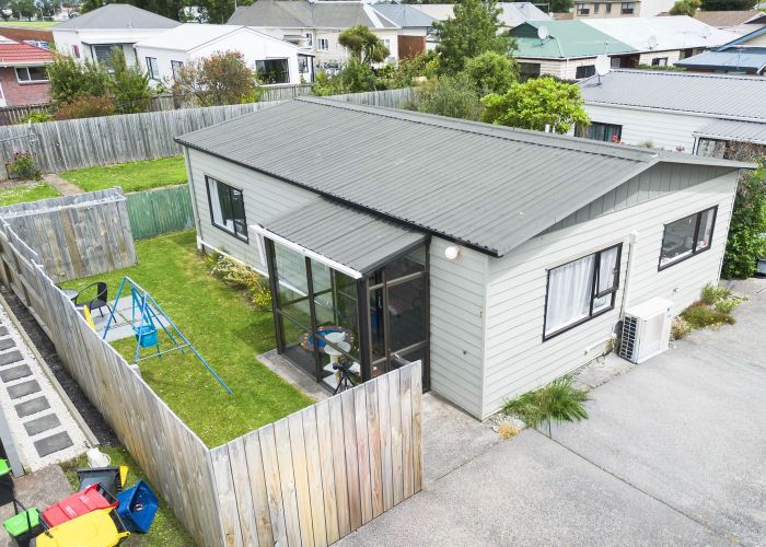  at 13C  Burns Street, South Dunedin, Dunedin, Otago