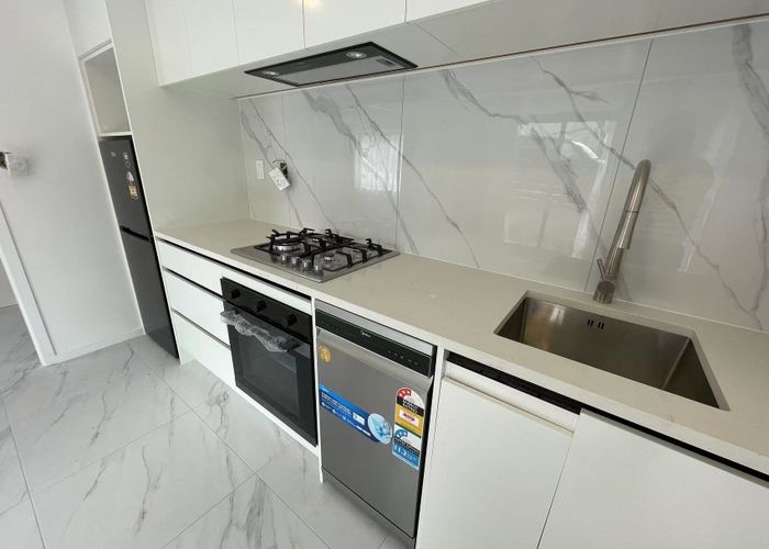 at 325 Richardson Road, New Windsor, Auckland City, Auckland