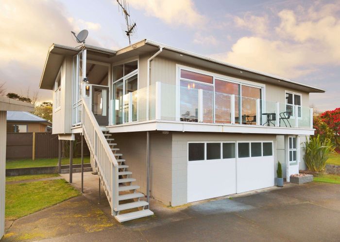  at 4 Weka Road, Waipahihi, Taupo