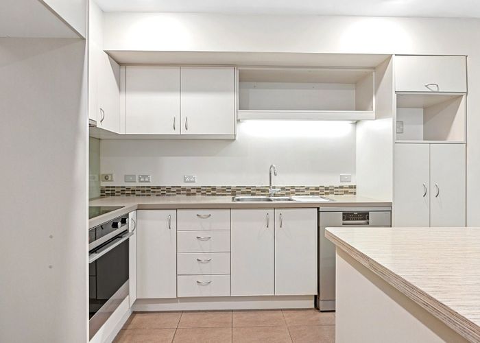  at 90c Mandeville Street, Riccarton, Christchurch City, Canterbury