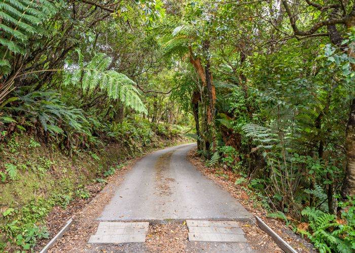  at 2 ROSEVEARE GR, TE MARUA, UPPER HUTT