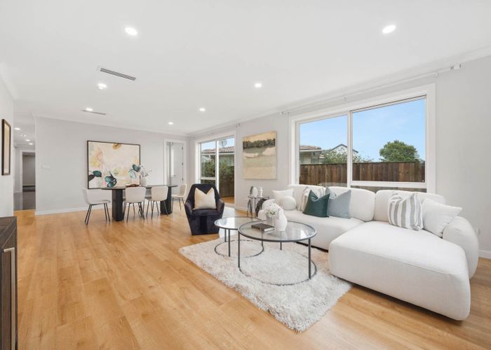  at 24 Priestley Drive, Bucklands Beach, Manukau City, Auckland