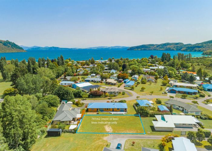  at 35 Lakemere Way, Kinloch, Taupō