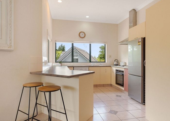  at 10 Rothesay Lane, Bethlehem, Tauranga, Bay Of Plenty