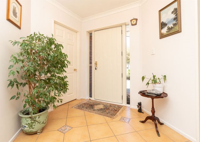  at 10 Ruby Court, Chartwell, Hamilton