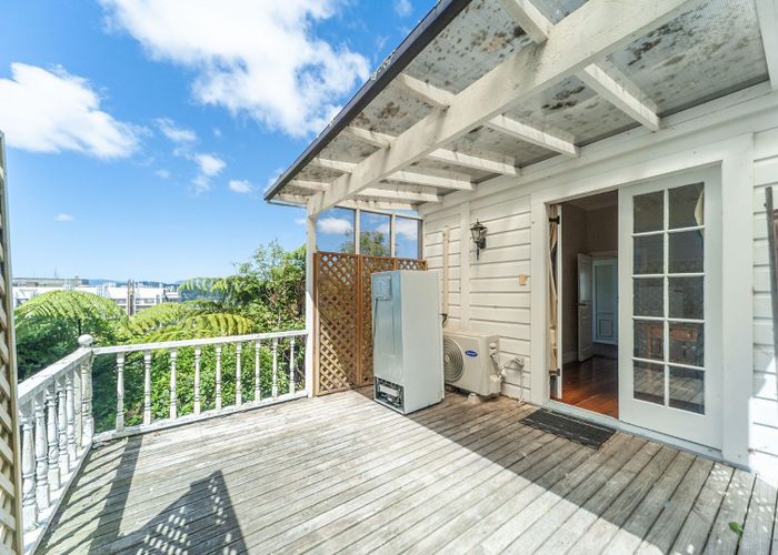  at 80 Kelburn Parade, Kelburn, Wellington
