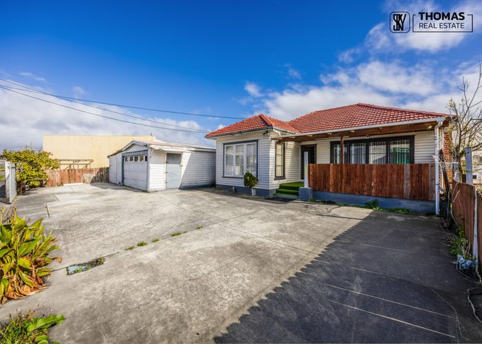  at 17 and 21 Glasgow Avenue, Papatoetoe, Manukau City, Auckland