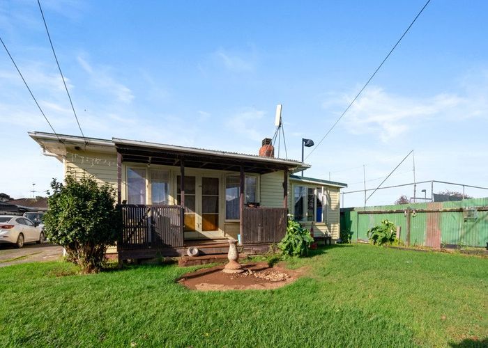  at 22 Elizabeth Avenue, Papatoetoe, Manukau City, Auckland
