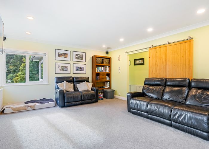  at 118 Manuka Street, Stokes Valley, Lower Hutt