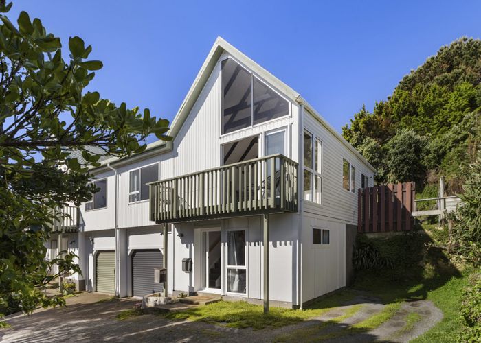  at 10 Linwood Way, Island Bay, Wellington, Wellington