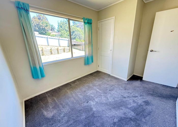  at 29 Lendenfeld Drive, Papatoetoe, Manukau City, Auckland