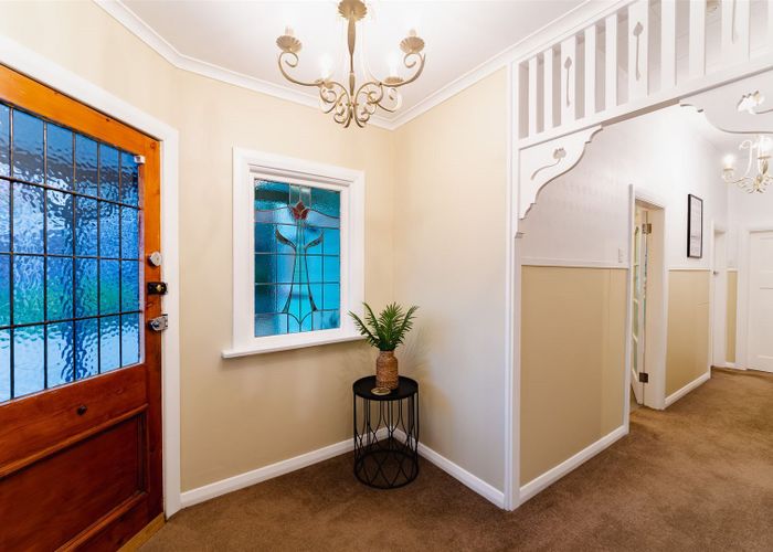  at 42 Cole Street, Caversham, Dunedin