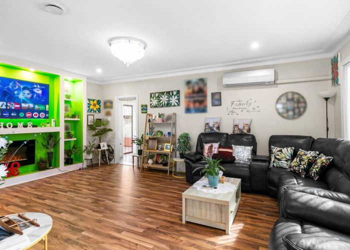  at 82 Metcalfe Road, Ranui, Waitakere City, Auckland