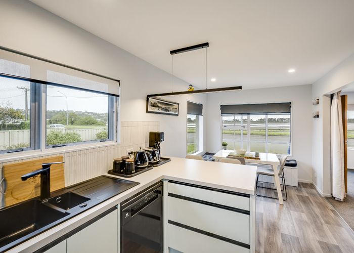  at 1/30 Meeanee Quay, Westshore, Napier, Hawke's Bay